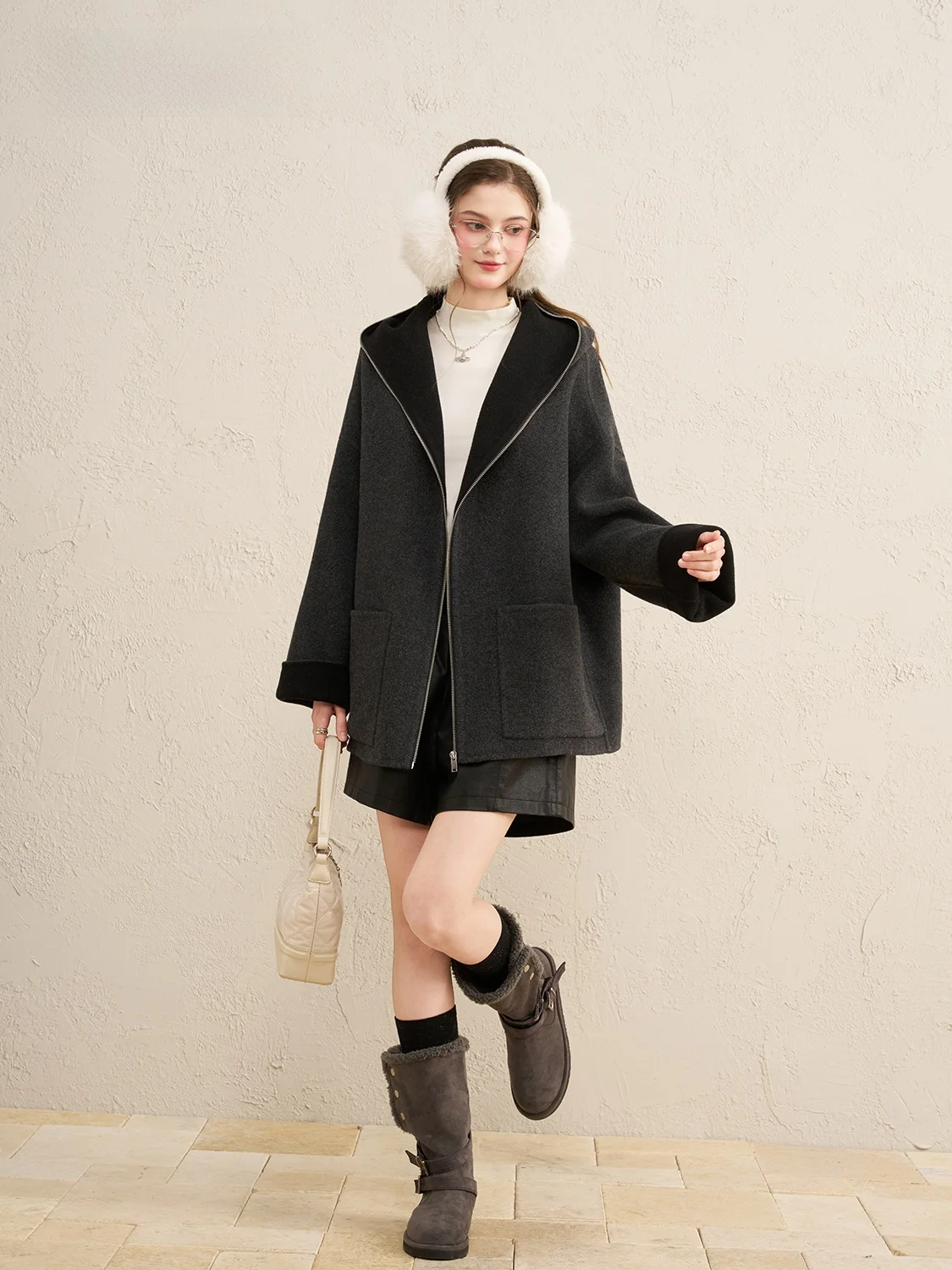 Шерстяное пальто Ele ey с капюшоном, свободного кроя, двустороннее, с эффектом стройности, для молодых женщин
Шерстяное пальто Ele ey с капюшоном, свободного кроя, двустороннее, с эффектом стройности, для молодых женщин