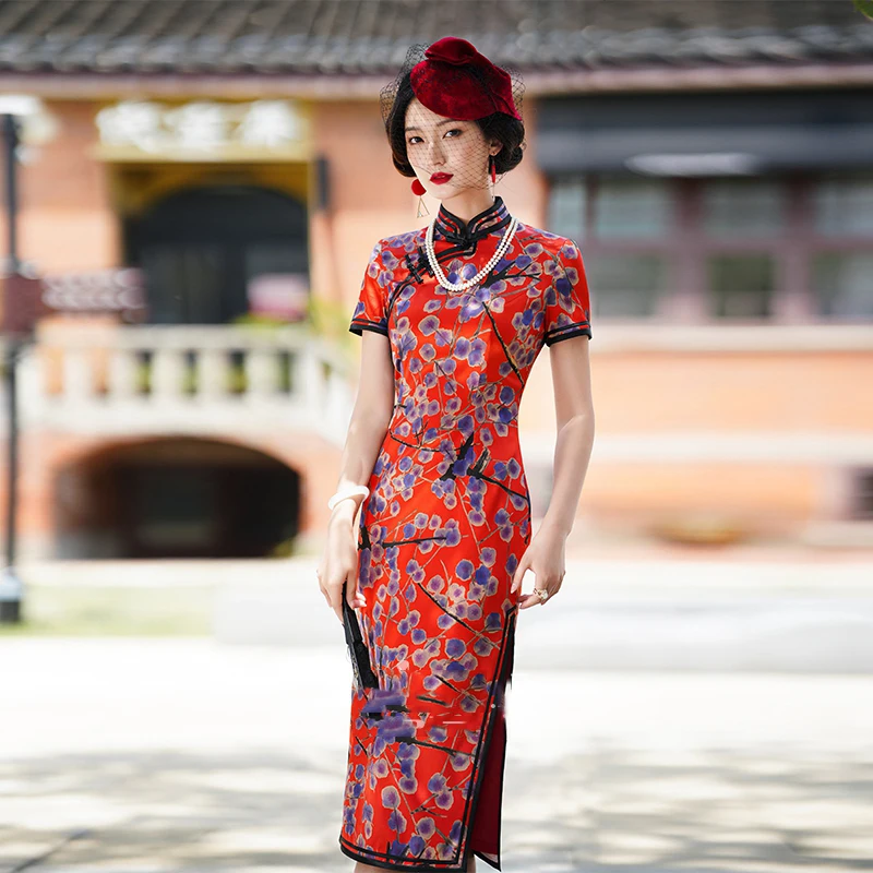 Chinese Style Woman Red Plus Size Qipao Silk CheongsamEvening Dress Traditional Cosplay Elegant Qipao Oriental Dresses Clothing
Chinese Style Woman Red Plus Size Qipao Silk CheongsamEvening Dress Traditional Cosplay Elegant Qipao Oriental Dresses Clothing