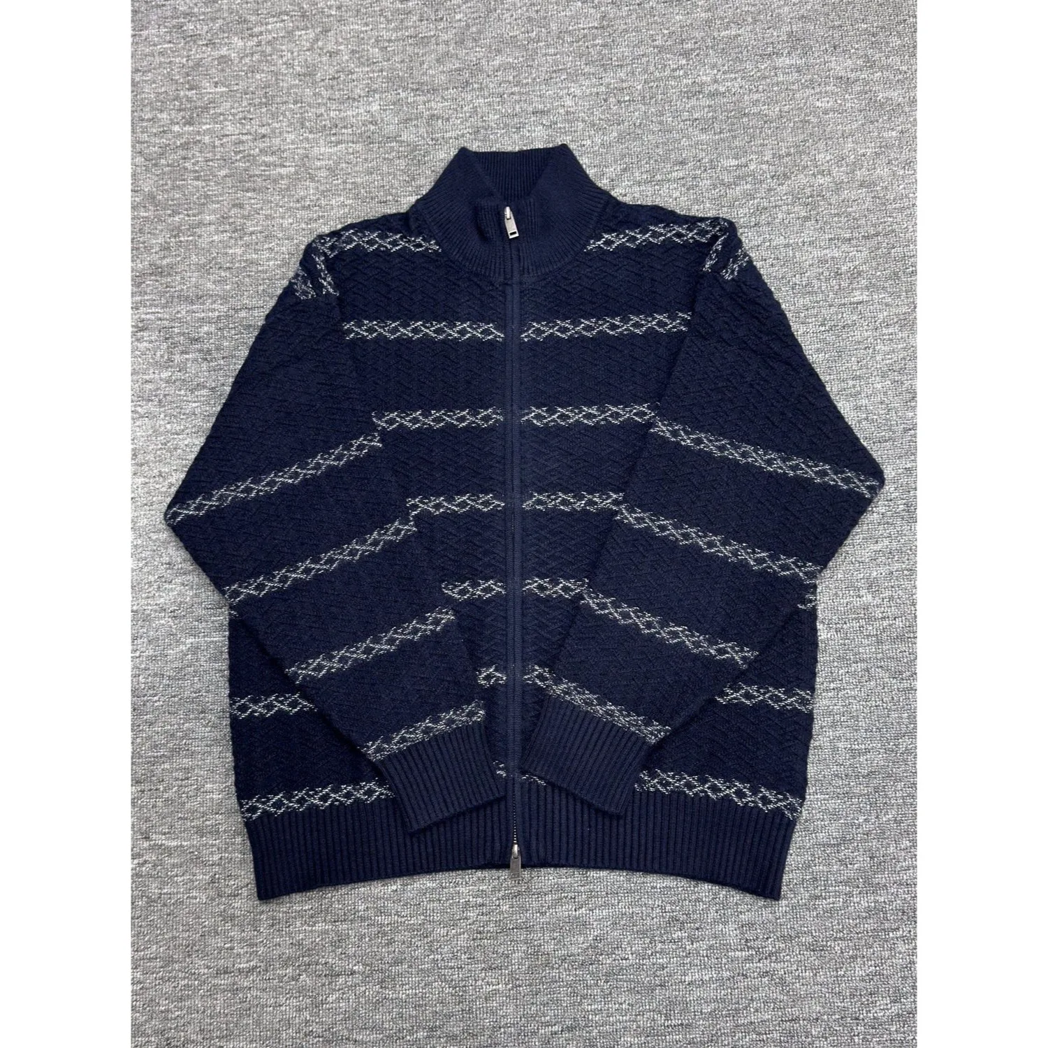 Thiened Warm Plaid Long Sve Men's irt Autumn Winter Large Size Casual Outerwear Woolen Flannel Loose Fit Coat
Thiened Warm Plaid Long Sve Men's irt Autumn Winter Large Size Casual Outerwear Woolen Flannel Loose Fit Coat