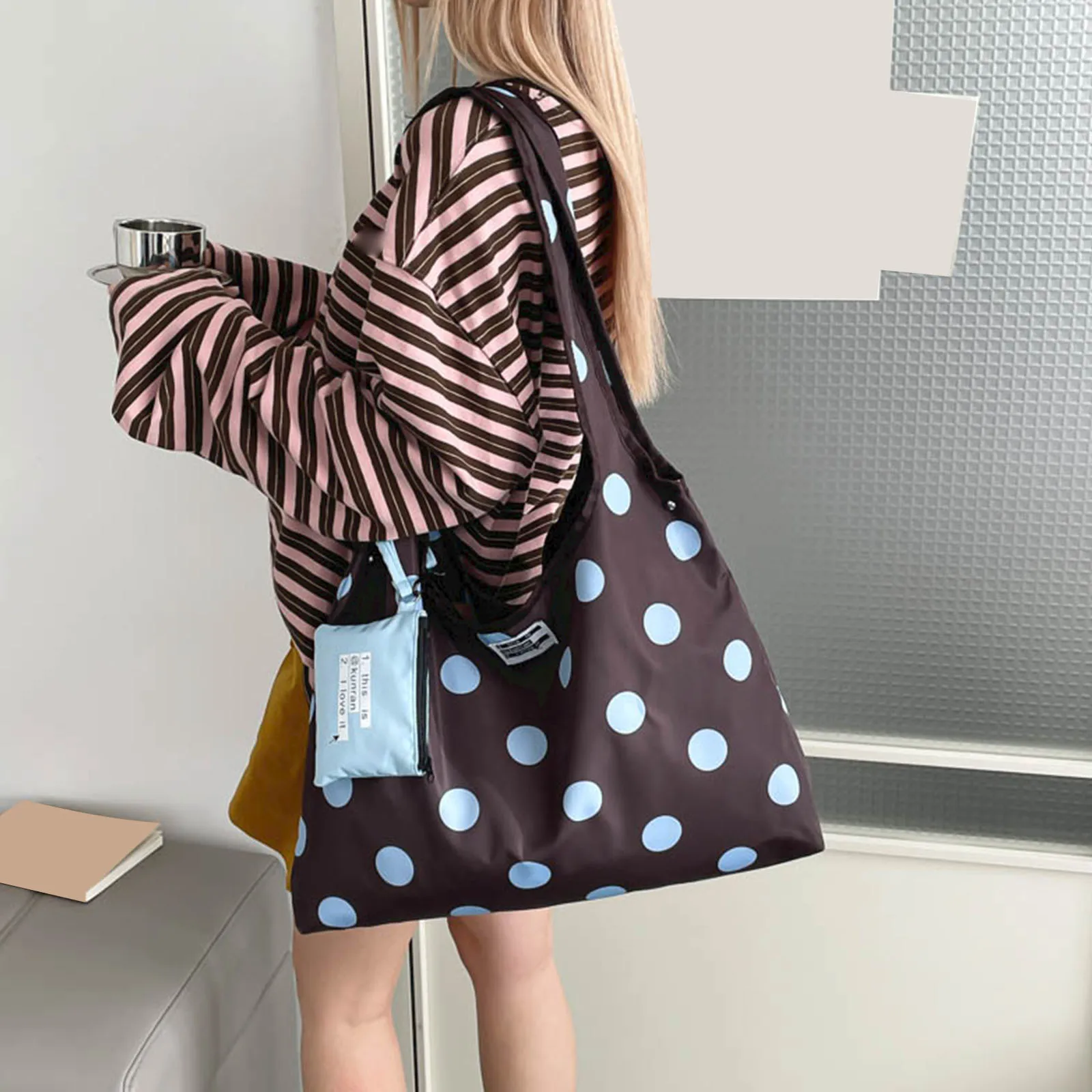 Women Girls Polka Dot Canvas Large Capacity Casual Tote Bag Fashion Commuting Shoulder Bag for Shopping Work & Daily Use
Women Girls Polka Dot Canvas Large Capacity Casual Tote Bag Fashion Commuting Shoulder Bag for Shopping Work & Daily Use