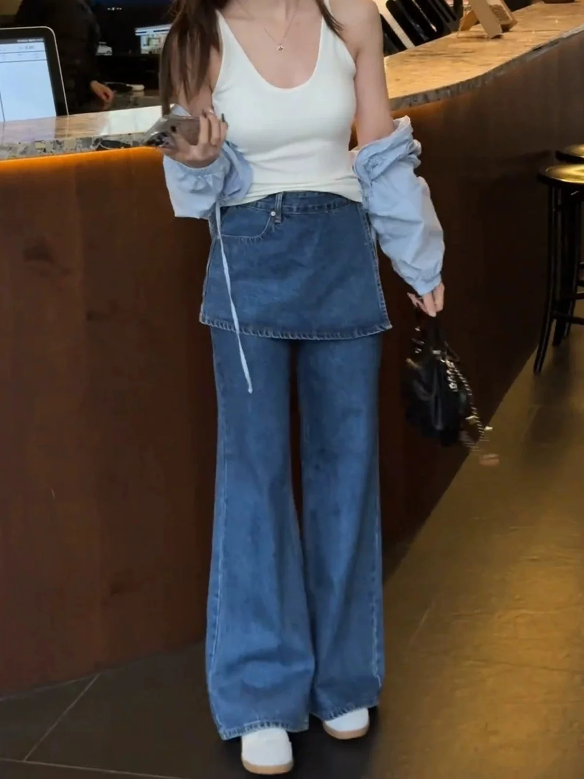 Slimming Straight Leg Wide Leg Jeans Women's Fashion High Waist Denim Pants Spring New Style Loose Fit Conceal Meat Trend
Slimming Straight Leg Wide Leg Jeans Women's Fashion High Waist Denim Pants Spring New Style Loose Fit Conceal Meat Trend