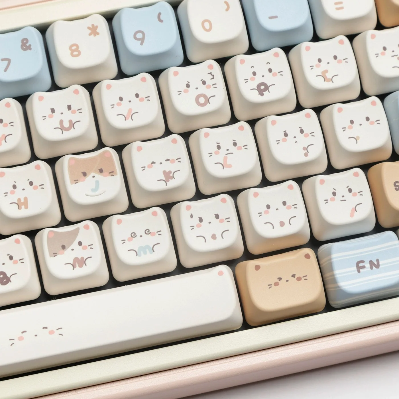 Sea salt meow keycap cat-shaped MAO highly cute hot sublimation cat cat head personality PBT mechanical keyboard cap new product
Sea salt meow keycap cat-shaped MAO highly cute hot sublimation cat cat head personality PBT mechanical keyboard cap new product