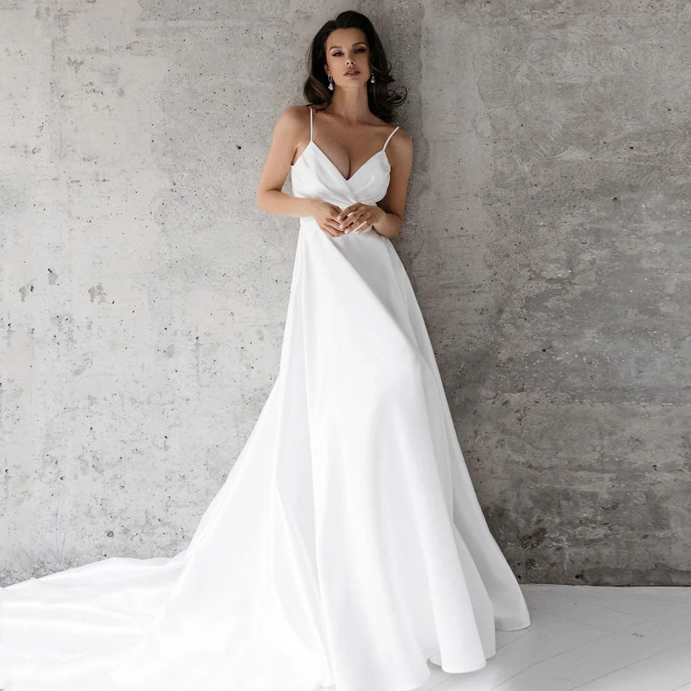 Mono White Satin Spaghetti Straps Wedding Dress V Neck Floor Length Long Train Simple Sleeveless A Line Robe De Mariee Femme
Mono White Satin Spaghetti Straps Wedding Dress V Neck Floor Length Long Train Simple Sleeveless A Line Robe De Mariee Femme
