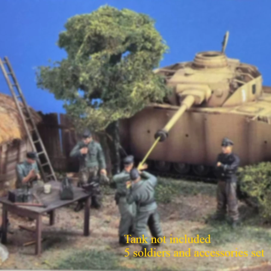 1/35 resin figure model kit tank maintenance 5 soldiers and accessories military hobby diorama mini unassembled & unpainted toy
1/35 resin figure model kit tank maintenance 5 soldiers and accessories military hobby diorama mini unassembled & unpainted toy