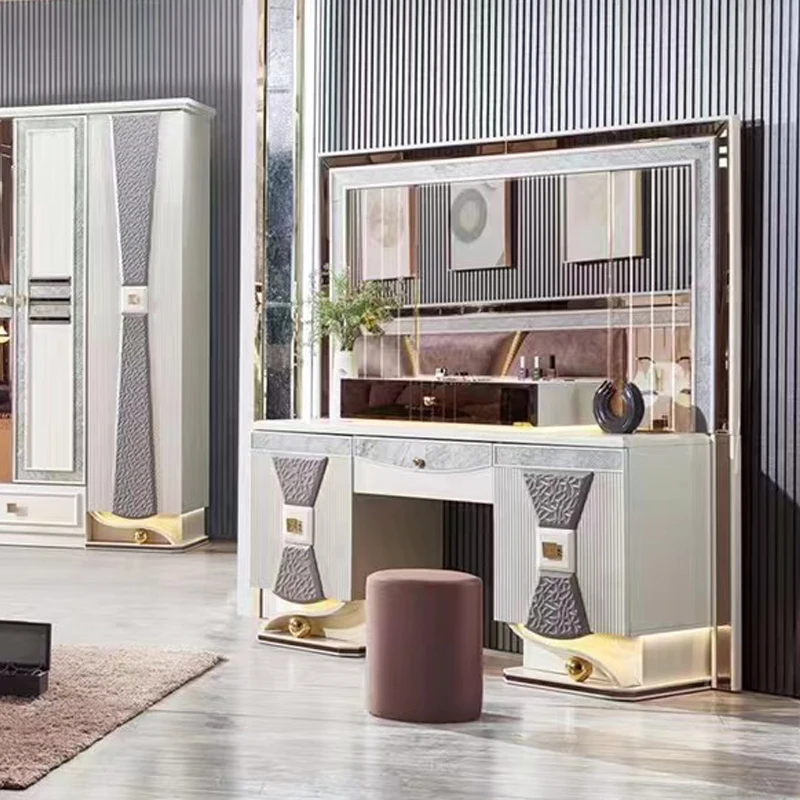 &Modern Luxury Dressing Table With Mirror and Drawers Wooden Makeup Vanity Bedroom Furniture Sets Makeup Vanities
&Modern Luxury Dressing Table With Mirror and Drawers Wooden Makeup Vanity Bedroom Furniture Sets Makeup Vanities