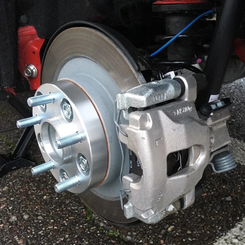 2PCS A lot 5*120|5x4.72"|67.1mm/2.64inch|14*1.5|35mm|1.38"Lug-to-lug wheel adapter spacers forCadillac Chevrolet:Camaro
2PCS A lot 5*120|5x4.72"|67.1mm/2.64inch|14*1.5|35mm|1.38"Lug-to-lug wheel adapter spacers forCadillac Chevrolet:Camaro