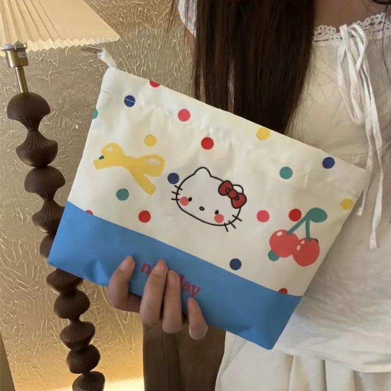 Hello Kitty Makeup Bag Canvas Printed Storage Bag Anime Large Capacity Portable Dopamine Travel Storage Cosmetic Bag Y2k
Hello Kitty Makeup Bag Canvas Printed Storage Bag Anime Large Capacity Portable Dopamine Travel Storage Cosmetic Bag Y2k