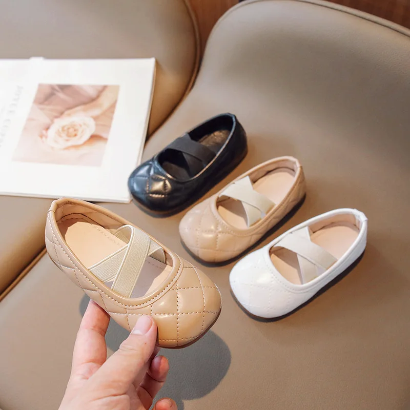 Fashion Kids Casual Shoes Platform Simple Non-slip Versatile Soft Princess Flats Cute New Girls Moccasin Shoes Cross Sewing
Fashion Kids Casual Shoes Platform Simple Non-slip Versatile Soft Princess Flats Cute New Girls Moccasin Shoes Cross Sewing