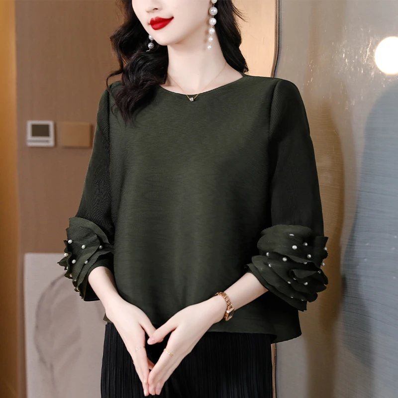 High-End Pleated Flared Sve round Ne Loose Faion T-irt Women's Beaded Casual Top Polyester Spring Summer T-irt
High-End Pleated Flared Sve round Ne Loose Faion T-irt Women's Beaded Casual Top Polyester Spring Summer T-irt