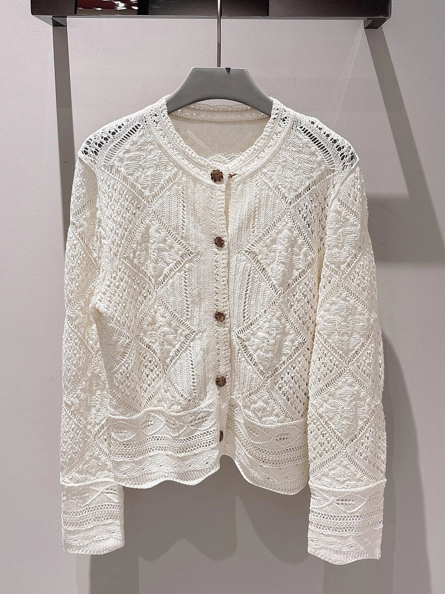 High-End Knitted Hollow out Hook Flower Design Summer New Arrival Shirt Style Vintage Soft Medium Thickness Long Sleeve Women...
High-End Knitted Hollow out Hook Flower Design Summer New Arrival Shirt Style Vintage Soft Medium Thickness Long Sleeve Women...