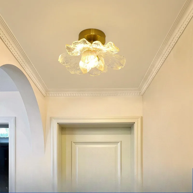 Medieval style entrance aisle ceiling light creative art French retro cloakroom lamp
Medieval style entrance aisle ceiling light creative art French retro cloakroom lamp