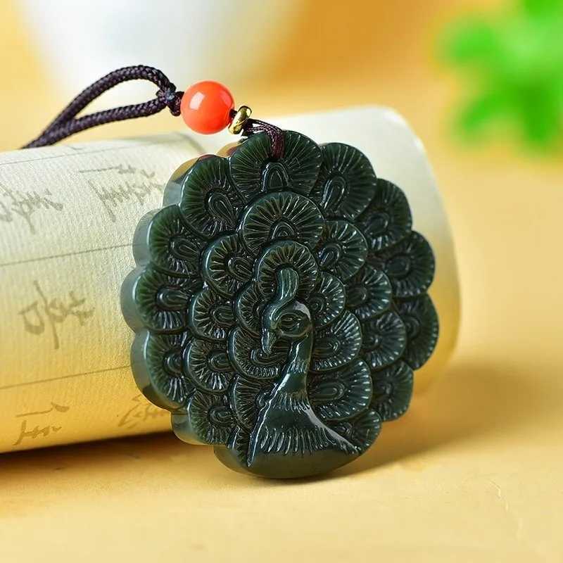 Exquisite Hetian Jade Peacock Open Screen Jade Pendant, The Same Style for Men and Women, Fashionable and Simple
Exquisite Hetian Jade Peacock Open Screen Jade Pendant, The Same Style for Men and Women, Fashionable and Simple