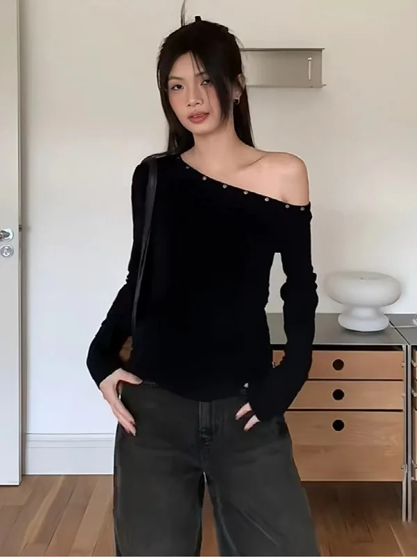 Женская футболка больших размеров с заклепками на плечах, длинным рукавом, облегающая, базовый слой, в корейском стиле, осенняя мода
Женская футболка больших размеров с заклепками на плечах, длинным рукавом, облегающая, базовый слой, в корейском стиле, осенняя мода