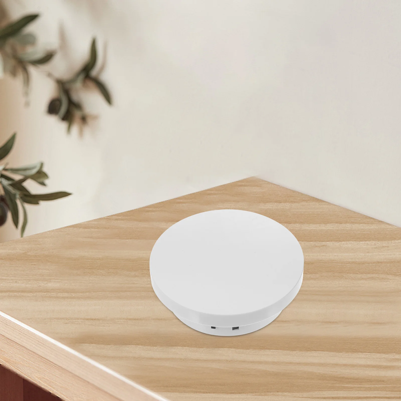 Rotating Stand High-Performance Pvc Indoor Display For Jewelry Watch Collection Photography Prop Electric Turntable
Rotating Stand High-Performance Pvc Indoor Display For Jewelry Watch Collection Photography Prop Electric Turntable