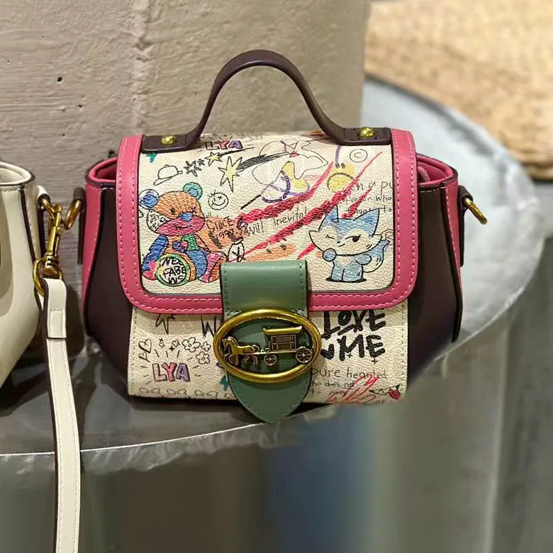 Fashionable Diaper Bag Vintage Stylish Clutch Mini Casual Simple Leather Bag For Women Shoulder Bag Trendy Design
Fashionable Diaper Bag Vintage Stylish Clutch Mini Casual Simple Leather Bag For Women Shoulder Bag Trendy Design