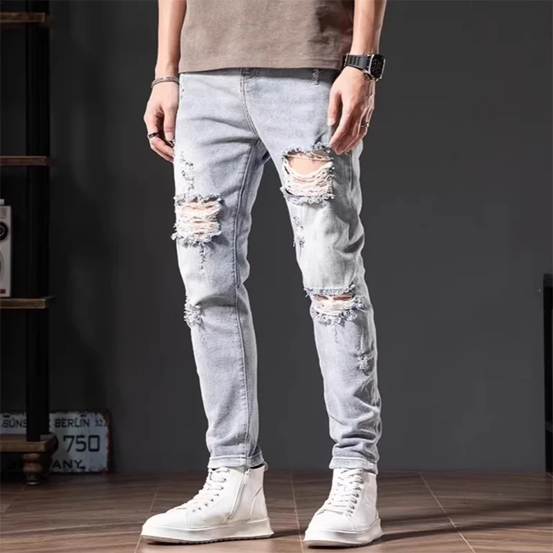 Men's Slim Fit Denim Pants High-quality Trend Distressed Distressed Light Blue Washed Small Footed Locomotive
Men's Slim Fit Denim Pants High-quality Trend Distressed Distressed Light Blue Washed Small Footed Locomotive