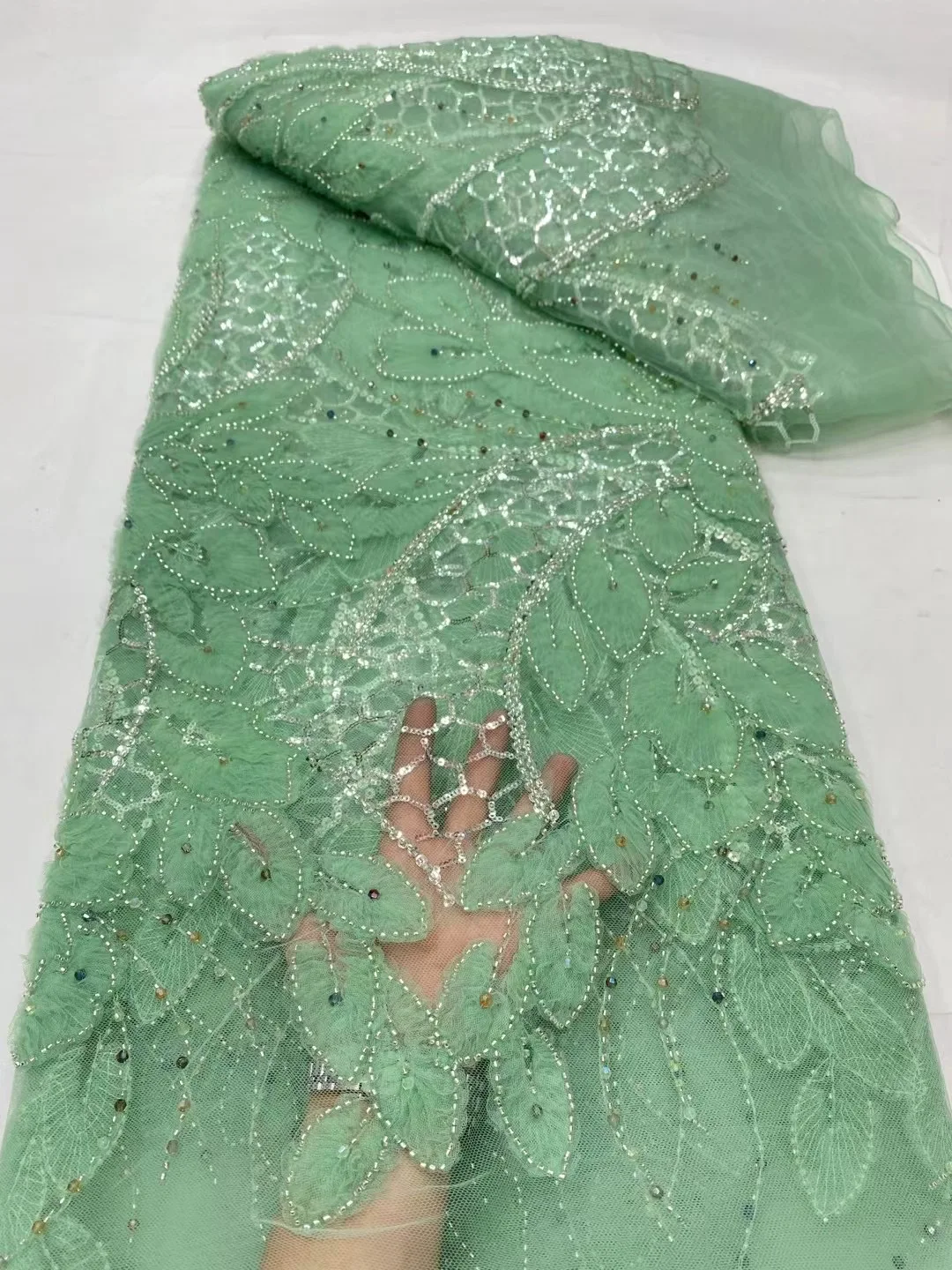 Luxury Heavy Beautiful Sequins Lace Fabric with Bead Sequins for Bridal Dress Evening Dress French Lace Fabric HD5925
Luxury Heavy Beautiful Sequins Lace Fabric with Bead Sequins for Bridal Dress Evening Dress French Lace Fabric HD5925
