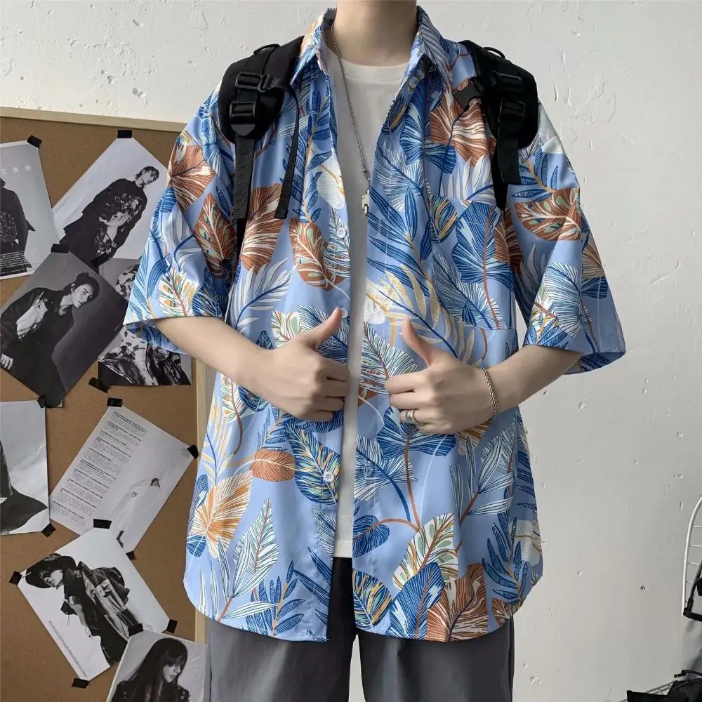 Retro Hawaiian Style T-Shirt Floral Print V-neck Couple Clothing T-Shirt Short Sleeve Oversized Unisex Floral Blouse Seaside
Retro Hawaiian Style T-Shirt Floral Print V-neck Couple Clothing T-Shirt Short Sleeve Oversized Unisex Floral Blouse Seaside