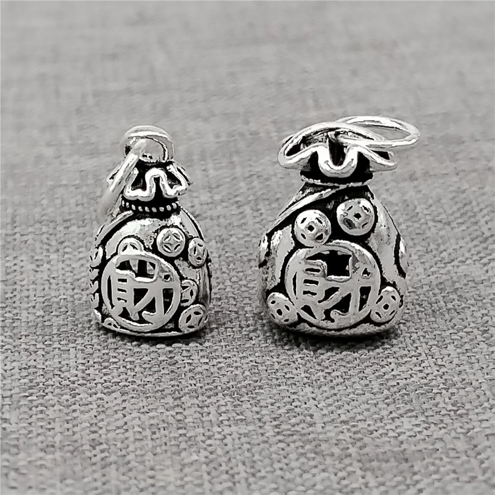 2pcs of 925 Sterling Silver Fortune Money Bag Charms 3D w/ Coins for Bracelet Necklace
2pcs of 925 Sterling Silver Fortune Money Bag Charms 3D w/ Coins for Bracelet Necklace