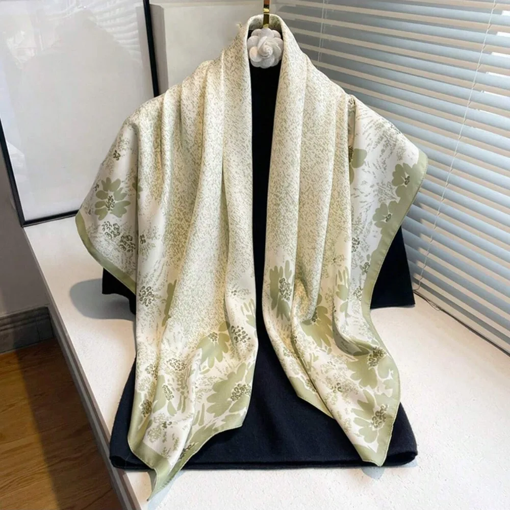 Simple printed silk scarf women's new large square scarf 90cm twill silk retro versatile shawl travel headscarf
Simple printed silk scarf women's new large square scarf 90cm twill silk retro versatile shawl travel headscarf