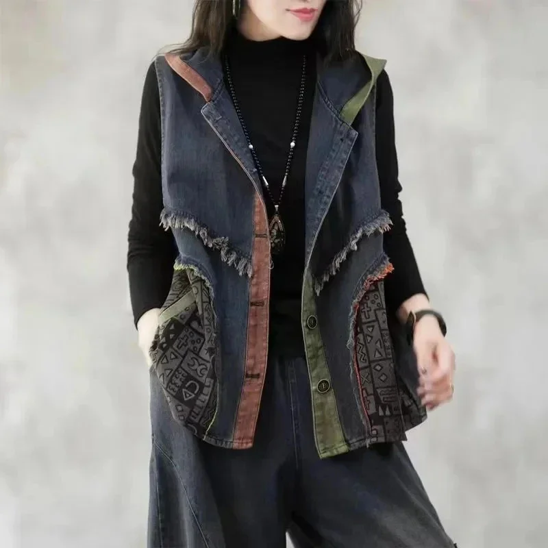 Female Denim Vest Coat 2026 New Spring Summer Appear Thin Retro Women Cowboy Contrasting Colors Burr Edge Ladies Horse clip
Female Denim Vest Coat 2026 New Spring Summer Appear Thin Retro Women Cowboy Contrasting Colors Burr Edge Ladies Horse clip