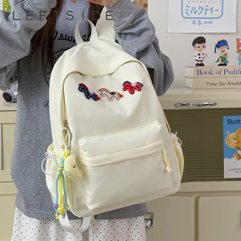 Kawaii Style Animal Embroidery Backpack Girls Multi Pocket Casual Outdoor Travel School Bag 2026 New Trend Book Back Packs
Kawaii Style Animal Embroidery Backpack Girls Multi Pocket Casual Outdoor Travel School Bag 2026 New Trend Book Back Packs