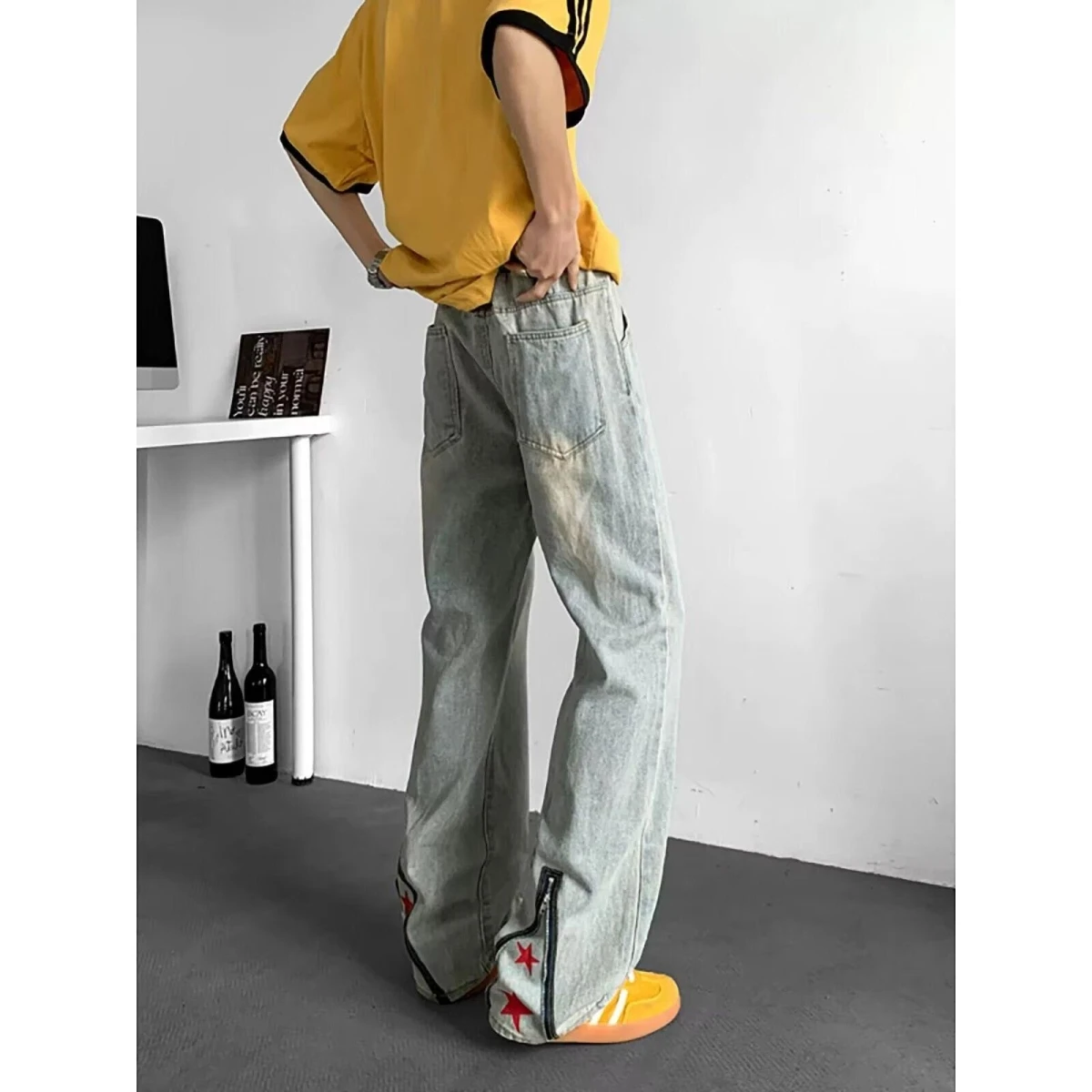 Worn-In Clay Color Straight Leg Men's Jeans mid Waist Loose Fit Faionable Loose Wide Leg Micro Flared Pants Casual Sle
Worn-In Clay Color Straight Leg Men's Jeans mid Waist Loose Fit Faionable Loose Wide Leg Micro Flared Pants Casual Sle