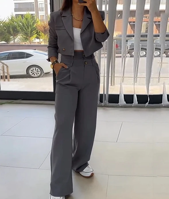 Two piece diagonal collar long sleeved printed top with tie up pants set for women, 2-piece pants set for women
Two piece diagonal collar long sleeved printed top with tie up pants set for women, 2-piece pants set for women