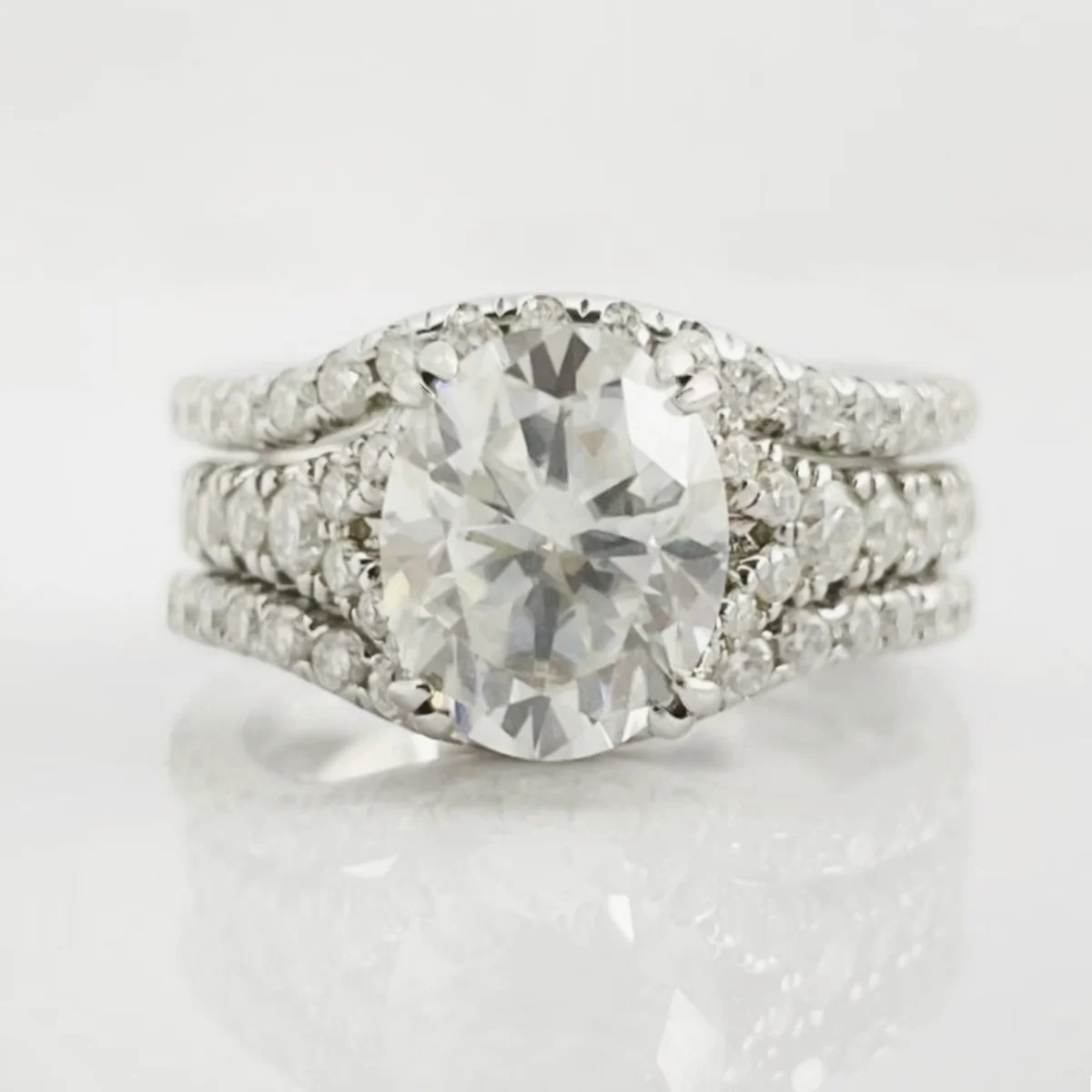 DEZO 4.8cttw All Moissanite Engagement Rings Set for Women 925 Sterling Silver GRA Certificate 3ct Oval Cut Wedding Rings
DEZO 4.8cttw All Moissanite Engagement Rings Set for Women 925 Sterling Silver GRA Certificate 3ct Oval Cut Wedding Rings