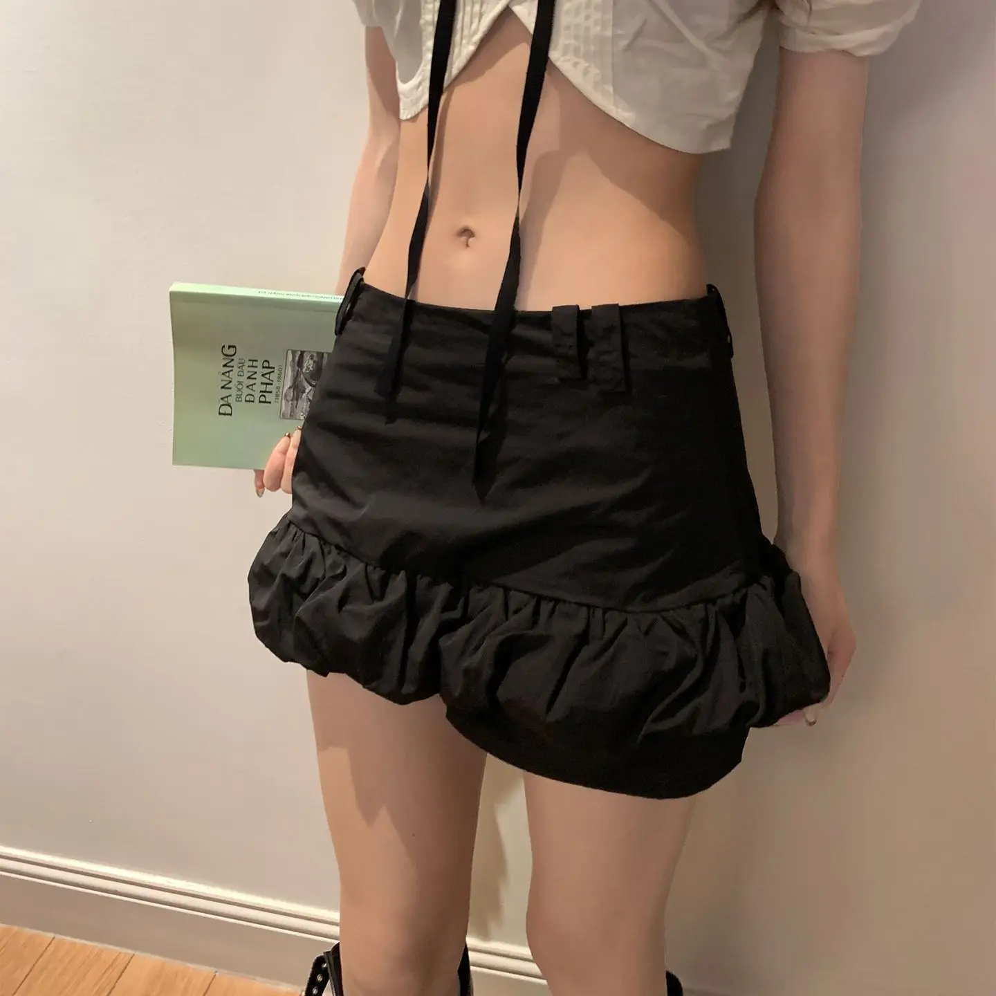 Black Fluffy Cake Skirt Summer Fashion High Waist A Word Pleated Ballet Short Skirt
Black Fluffy Cake Skirt Summer Fashion High Waist A Word Pleated Ballet Short Skirt