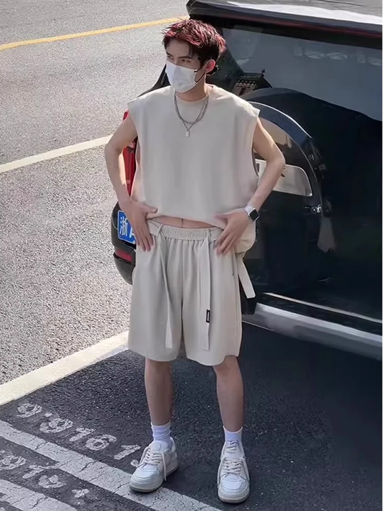 American Style Ice Silk Set for Men Handsome High Street Shoulder Vest Shorts Two Piece Set Summer Casual Sports Whole Set
American Style Ice Silk Set for Men Handsome High Street Shoulder Vest Shorts Two Piece Set Summer Casual Sports Whole Set