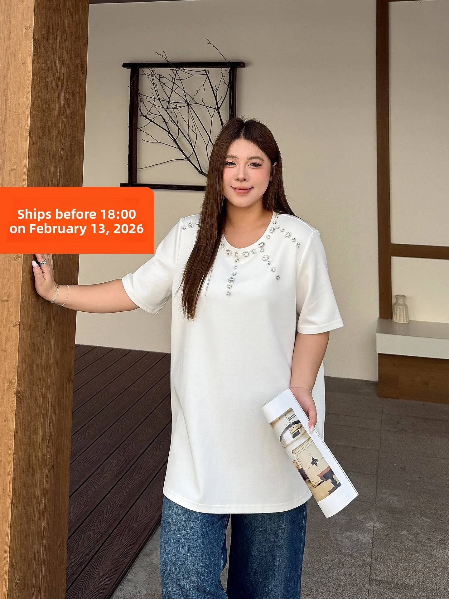 Faionable Hand-Sewn Diamond Large Size T-irt Women's Anti-Aging Spring New Loose Mid-Length Thi ort-Sve Top
Faionable Hand-Sewn Diamond Large Size T-irt Women's Anti-Aging Spring New Loose Mid-Length Thi ort-Sve Top