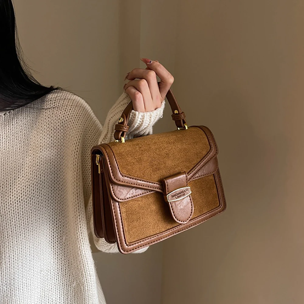 Vintage Frosted Suede Fabric Handbags Women's Small Square Bags Autumn Winter 2023 Retro Commuter Single Shoulder Crossbody Bag
Vintage Frosted Suede Fabric Handbags Women's Small Square Bags Autumn Winter 2023 Retro Commuter Single Shoulder Crossbody Bag