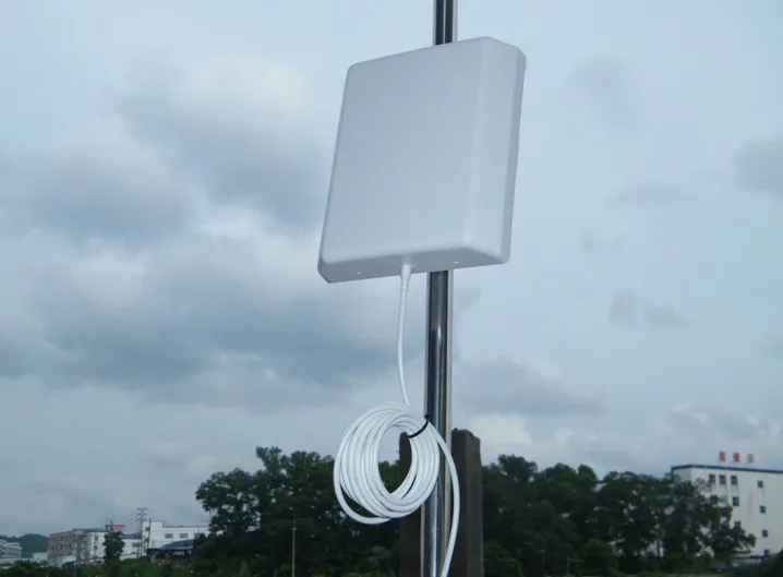 433MHz lora patch antenna SMA 3meter cable outdoor 433M data transmitting panel aerial 6dBi
433MHz lora patch antenna SMA 3meter cable outdoor 433M data transmitting panel aerial 6dBi