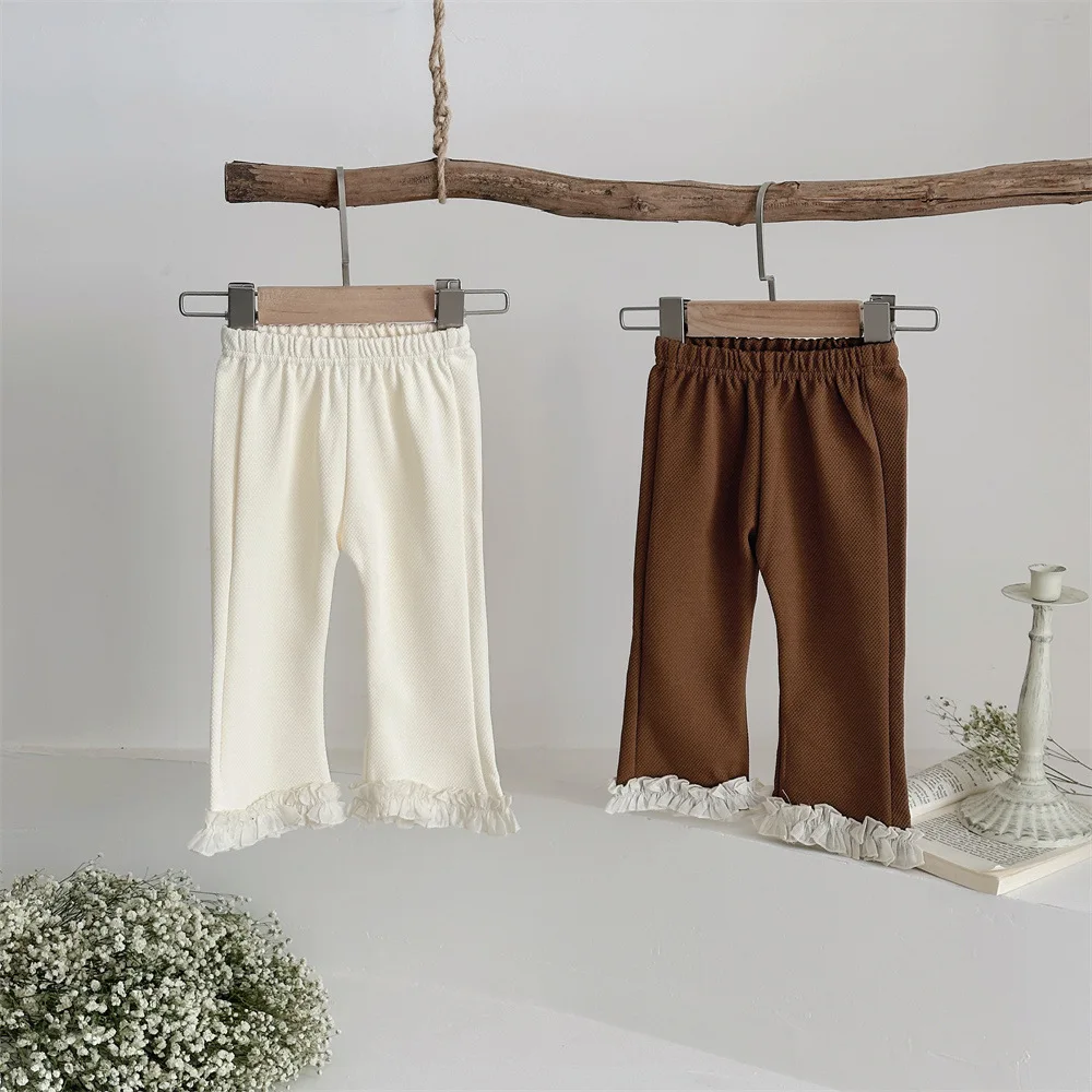 2025 Spring New 0-3 Years Baby Pants Bottoms Edge Picking Girl Clothes Cotton Trousers Girls Solid Color Bell Bottom Leggings
2025 Spring New 0-3 Years Baby Pants Bottoms Edge Picking Girl Clothes Cotton Trousers Girls Solid Color Bell Bottom Leggings