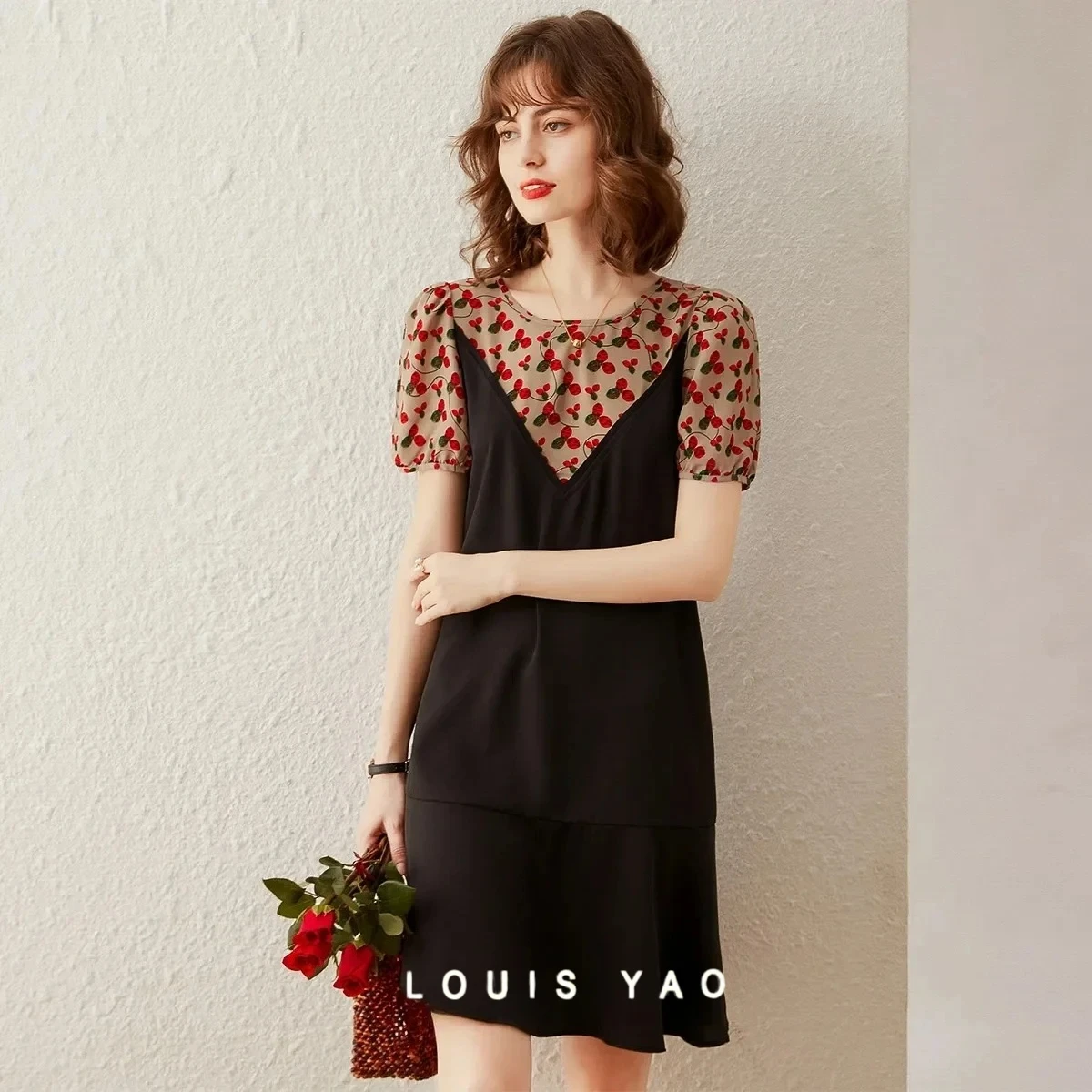 Fake Two Piece Splicing Ruffle Women's Dress 2025 Summer New Fashion Sweet Printed Dress Round Neck Dresses Women's Clothing
Fake Two Piece Splicing Ruffle Women's Dress 2025 Summer New Fashion Sweet Printed Dress Round Neck Dresses Women's Clothing