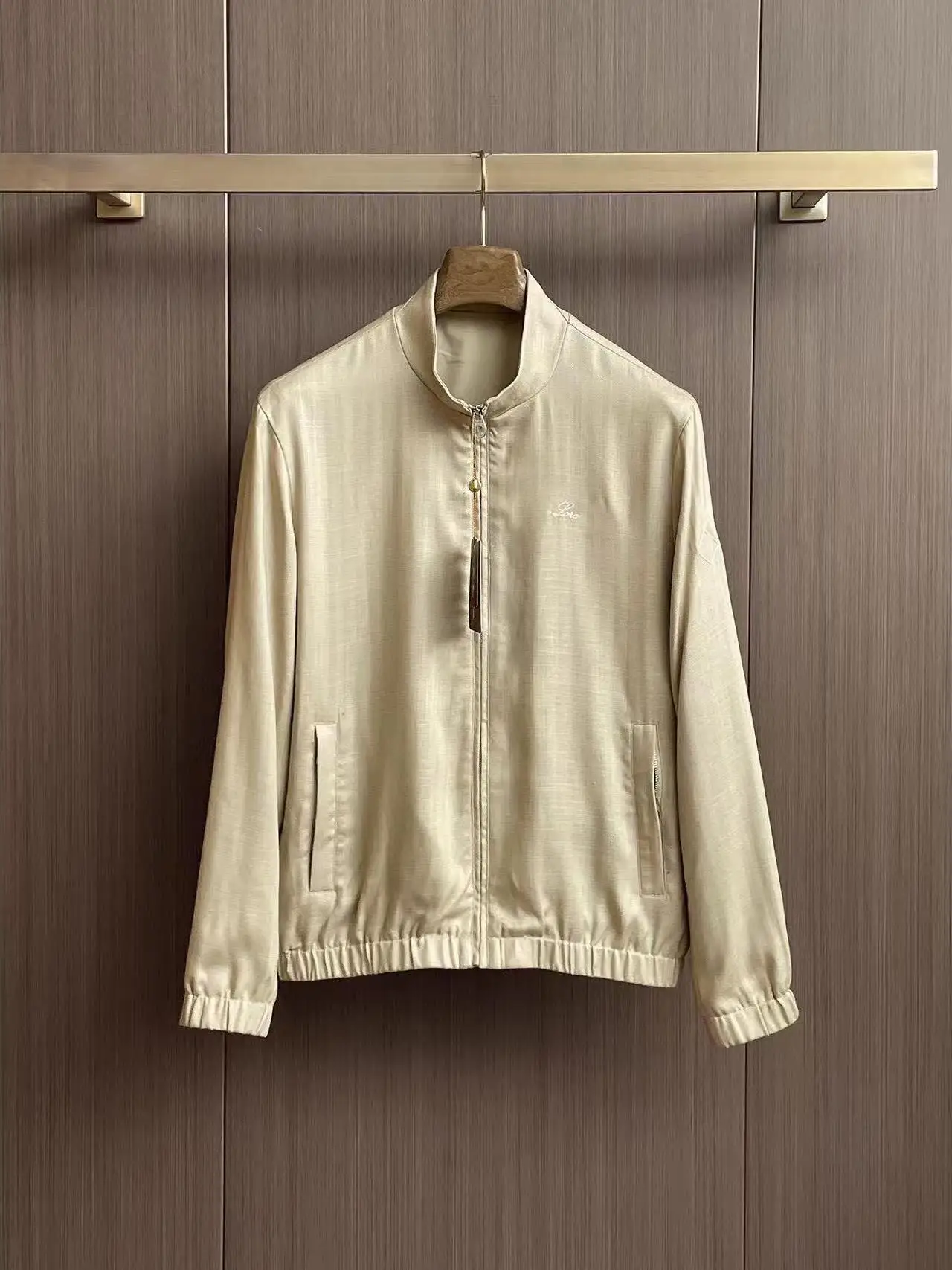 Italian LP embroidered old money style stand-up collar jacket
Italian LP embroidered old money style stand-up collar jacket