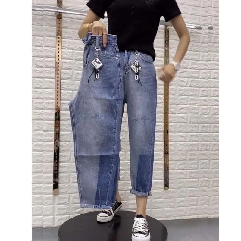 Свободные женские джинсы с высокой талией, прямые укороченные брюки, корейские повседневные джинсы для папы, лето-осень, модные Harajuku Sle
Свободные женские джинсы с высокой талией, прямые укороченные брюки, корейские повседневные джинсы для папы, лето-осень, модные Harajuku Sle