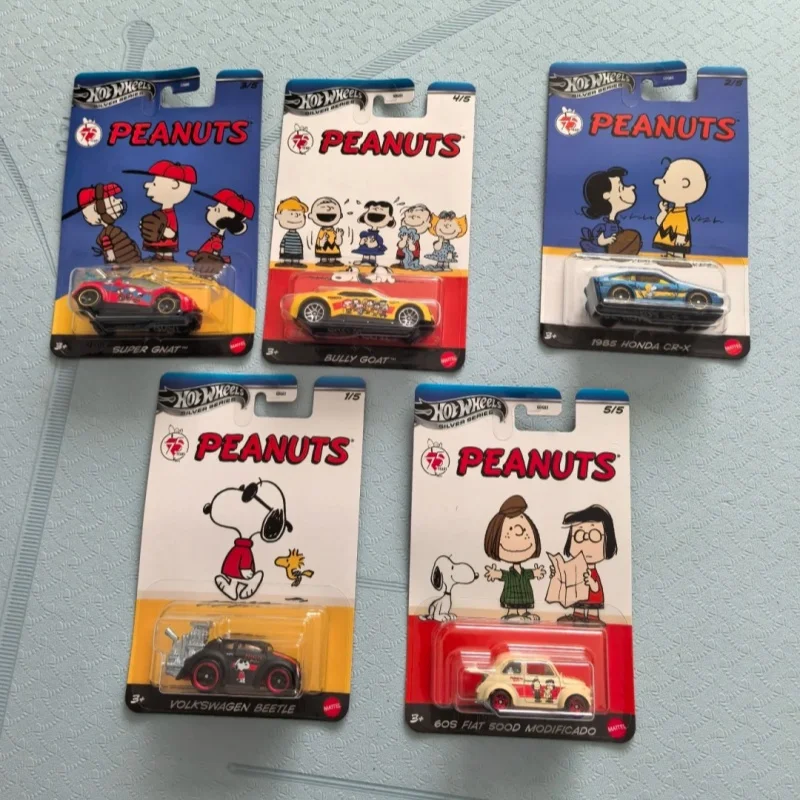 Hot Wheels Silver Series 75th Peanuts Snoopy Volkswagen Beetle 1/64 Scale Diecast Model Car Toy Gift Collectible Vehicle
Hot Wheels Silver Series 75th Peanuts Snoopy Volkswagen Beetle 1/64 Scale Diecast Model Car Toy Gift Collectible Vehicle