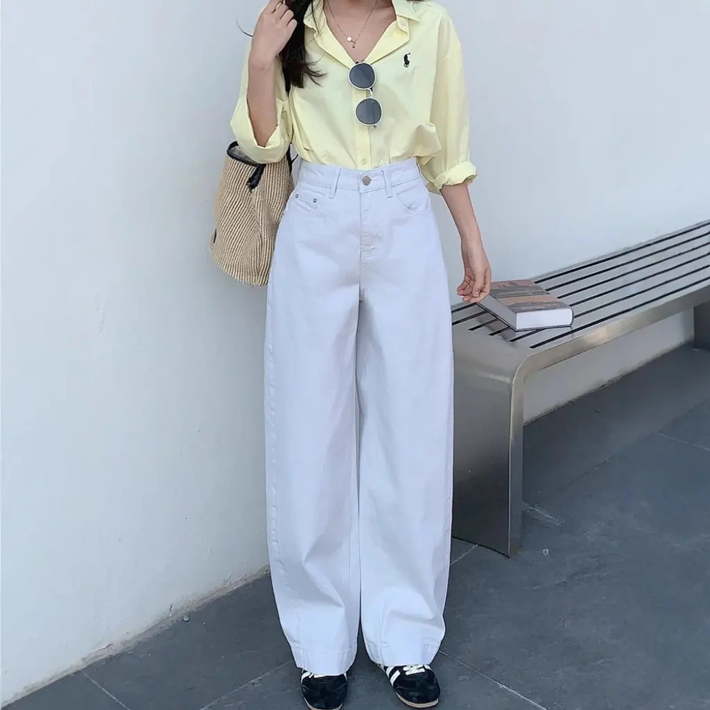 Women's High-Waist Wide-Leg Jeans Cotton Loose Fit Scimitar Cut Pear-Shaped Figure Friendly Pants
Women's High-Waist Wide-Leg Jeans Cotton Loose Fit Scimitar Cut Pear-Shaped Figure Friendly Pants