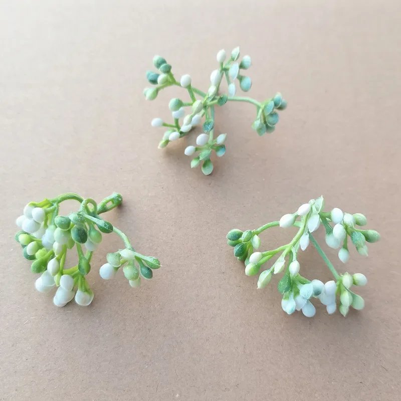 50 pcs Artificial plants Berries Stamens For Wedding Home Party Christmas Decorations DIY Bouquet Desktop Decoration Scrapbook
50 pcs Artificial plants Berries Stamens For Wedding Home Party Christmas Decorations DIY Bouquet Desktop Decoration Scrapbook