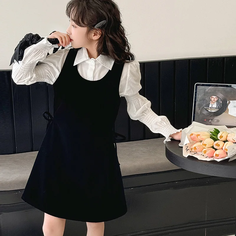autumn teen girl dress set Velvet vest dress+white bubble sleeve shirt 2pcs junior kid clothes suit child outfits 4 6 8 10 12 14
autumn teen girl dress set Velvet vest dress+white bubble sleeve shirt 2pcs junior kid clothes suit child outfits 4 6 8 10 12 14
