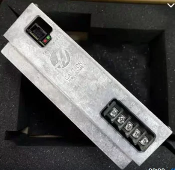 Модель сервоусилителя: 32-5552C (1 шт.).
Модель сервоусилителя: 32-5552C (1 шт.).