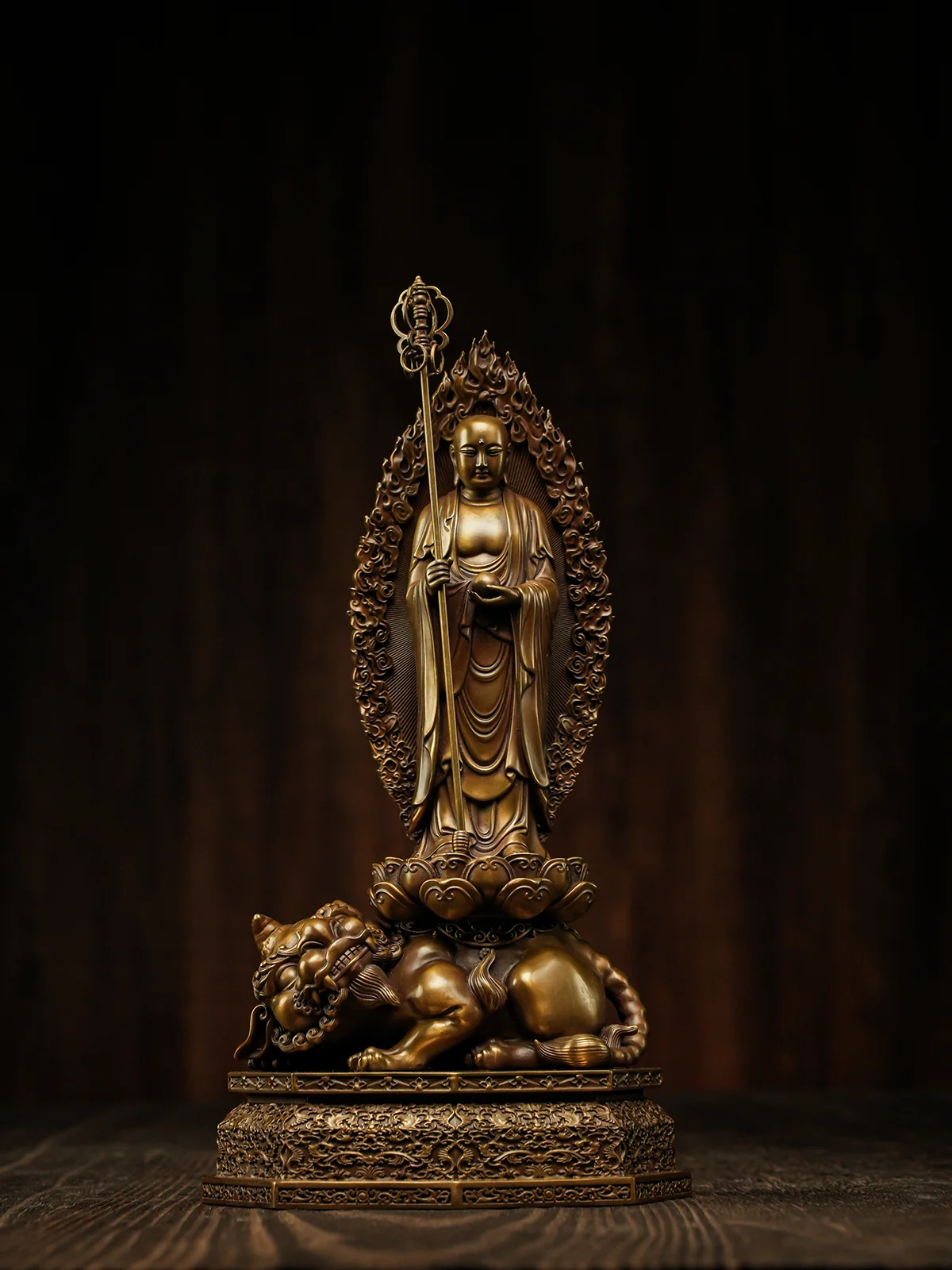 Buddha statue series The 13th bullet Bronze king of Tibet Bodhisattva/Buddha statue statue ornaments
Buddha statue series The 13th bullet Bronze king of Tibet Bodhisattva/Buddha statue statue ornaments