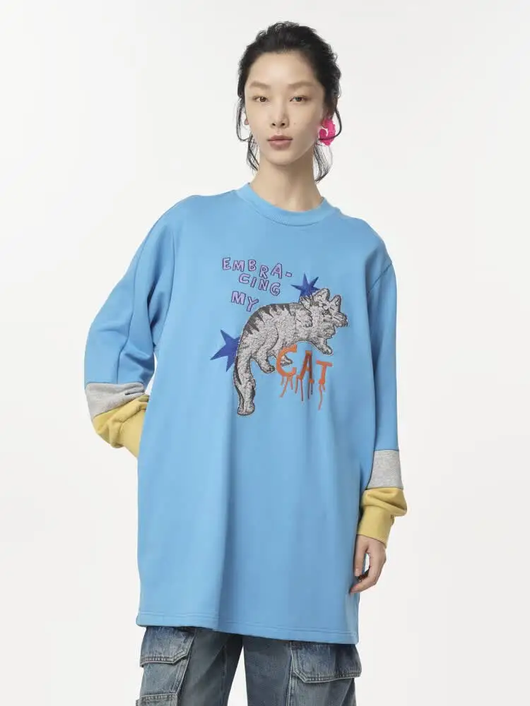 MOVEUP Long Sleeved Commuting Sweatshirt Autumn Cat Letter Embroidery Contrasting Splicing Sleeve Design Top For Women 324310506
MOVEUP Long Sleeved Commuting Sweatshirt Autumn Cat Letter Embroidery Contrasting Splicing Sleeve Design Top For Women 324310506