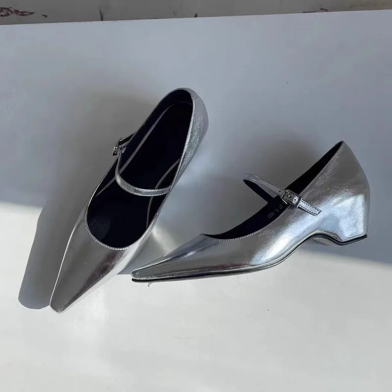 Designer 2025 New Women Shoes Pointed Toe High Heels Sandals Summer Chunky Brand Buckle Shallow Pumps Woman Sexy Zapatos Mujer
Designer 2025 New Women Shoes Pointed Toe High Heels Sandals Summer Chunky Brand Buckle Shallow Pumps Woman Sexy Zapatos Mujer