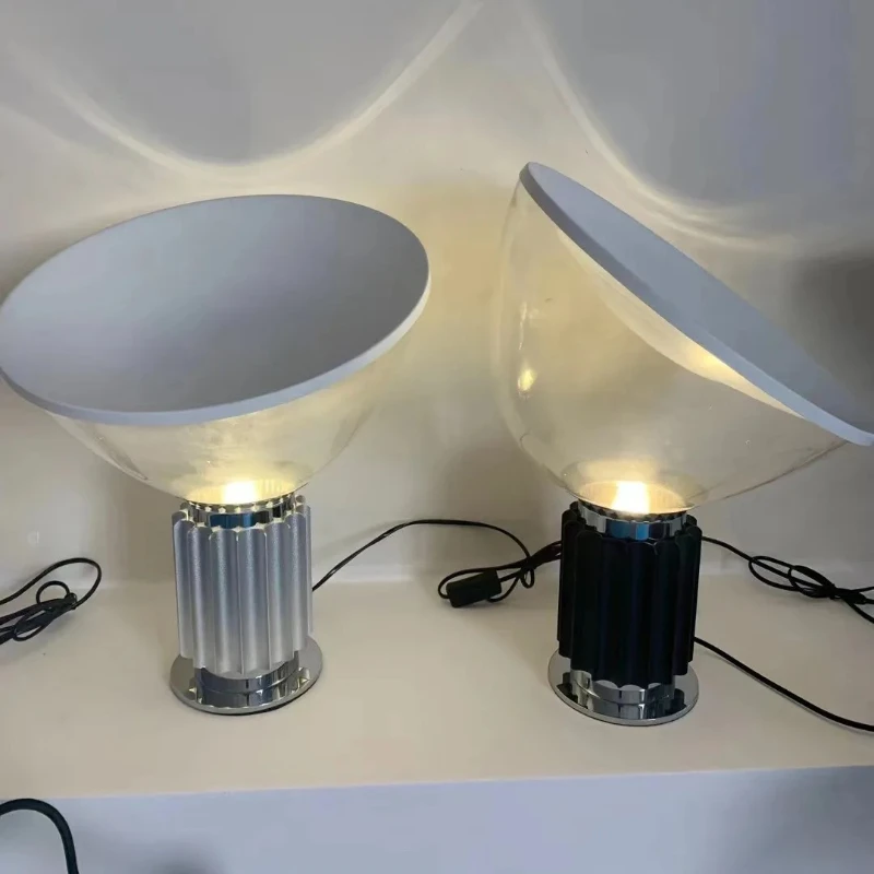 Italian Flos Table Lamp Simple Postmodern Designer Desktop Decoration Lights Living Room Bedroom Bedside Glass Radar Floor Lamp
Italian Flos Table Lamp Simple Postmodern Designer Desktop Decoration Lights Living Room Bedroom Bedside Glass Radar Floor Lamp