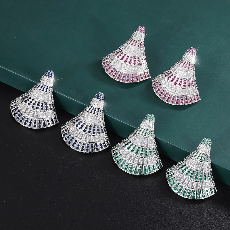 New European and American style vintage emerald, red ruby, sapphire shell-shaped fashion earrings for women
New European and American style vintage emerald, red ruby, sapphire shell-shaped fashion earrings for women