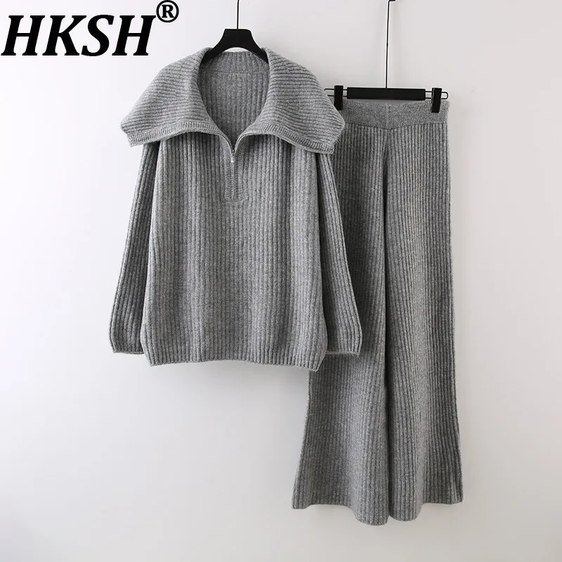 HKSH Autumn Winter New Women Two Pieces Set Turn-Down Collar Knitted Chic Tide Sweater Solid Color Casual Wide Leg Pants HK10051
HKSH Autumn Winter New Women Two Pieces Set Turn-Down Collar Knitted Chic Tide Sweater Solid Color Casual Wide Leg Pants HK10051