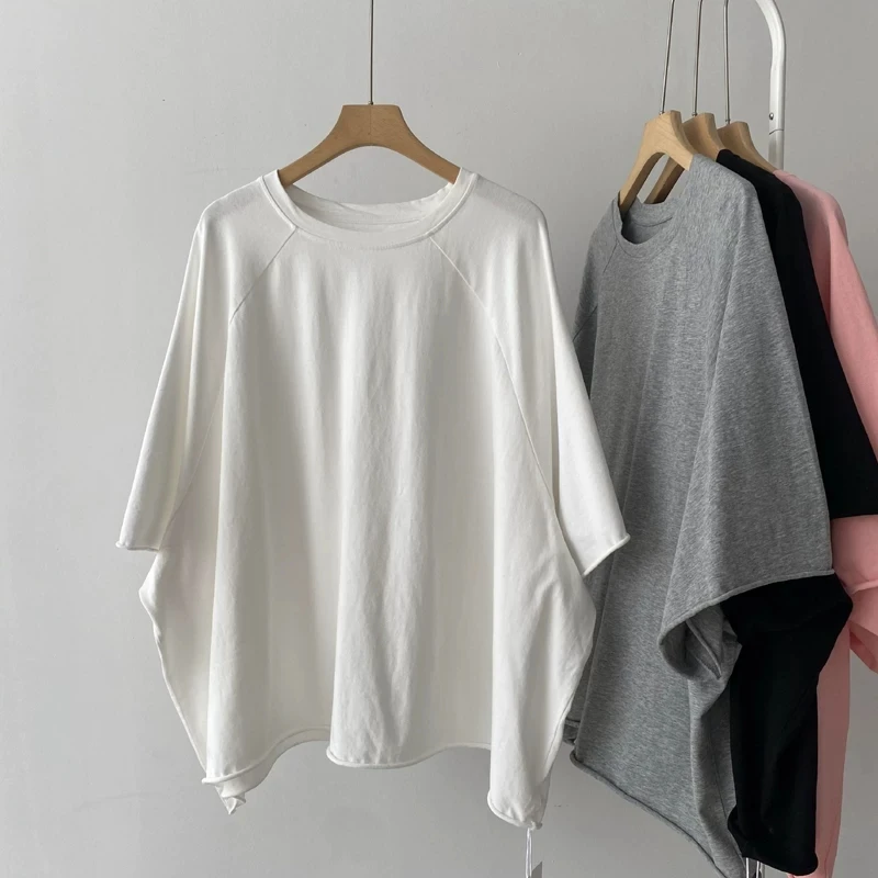 Loose Fit Summer Batwing Sleeve T-Shirt Women's Short Sleeve Cotton Top plus Size Korean Style Comfortable Breathable Shirt
Loose Fit Summer Batwing Sleeve T-Shirt Women's Short Sleeve Cotton Top plus Size Korean Style Comfortable Breathable Shirt